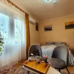 Karancs Апартаменты *