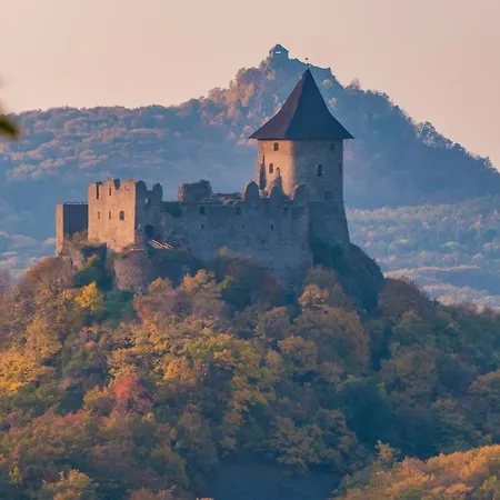 Apartament Karancs *