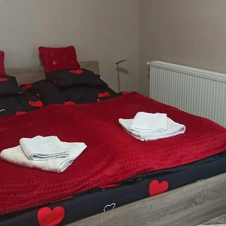 Apartament Karancs *