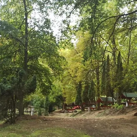 Karancs Apartament *