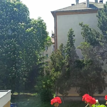 Karancs Apartament *