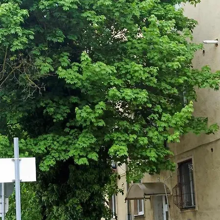 Karancs Apartment *