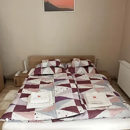 Apartment Karancs *