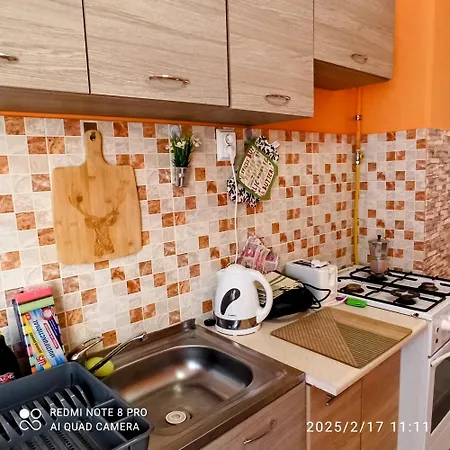 Karancs Apartment *