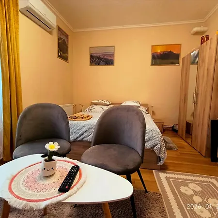 Karancs Апартаменты Шальготарьян